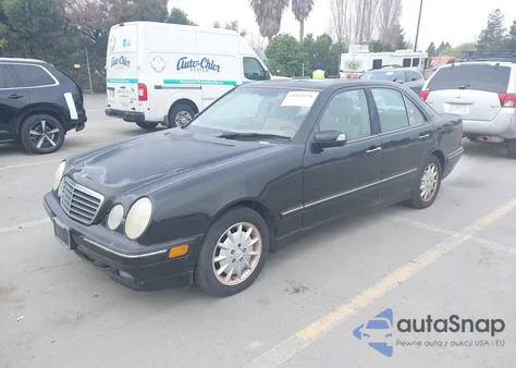 2000 Mercedes-Benz E 320 from USA, damaged, VIN WDBJF65J2YB120694